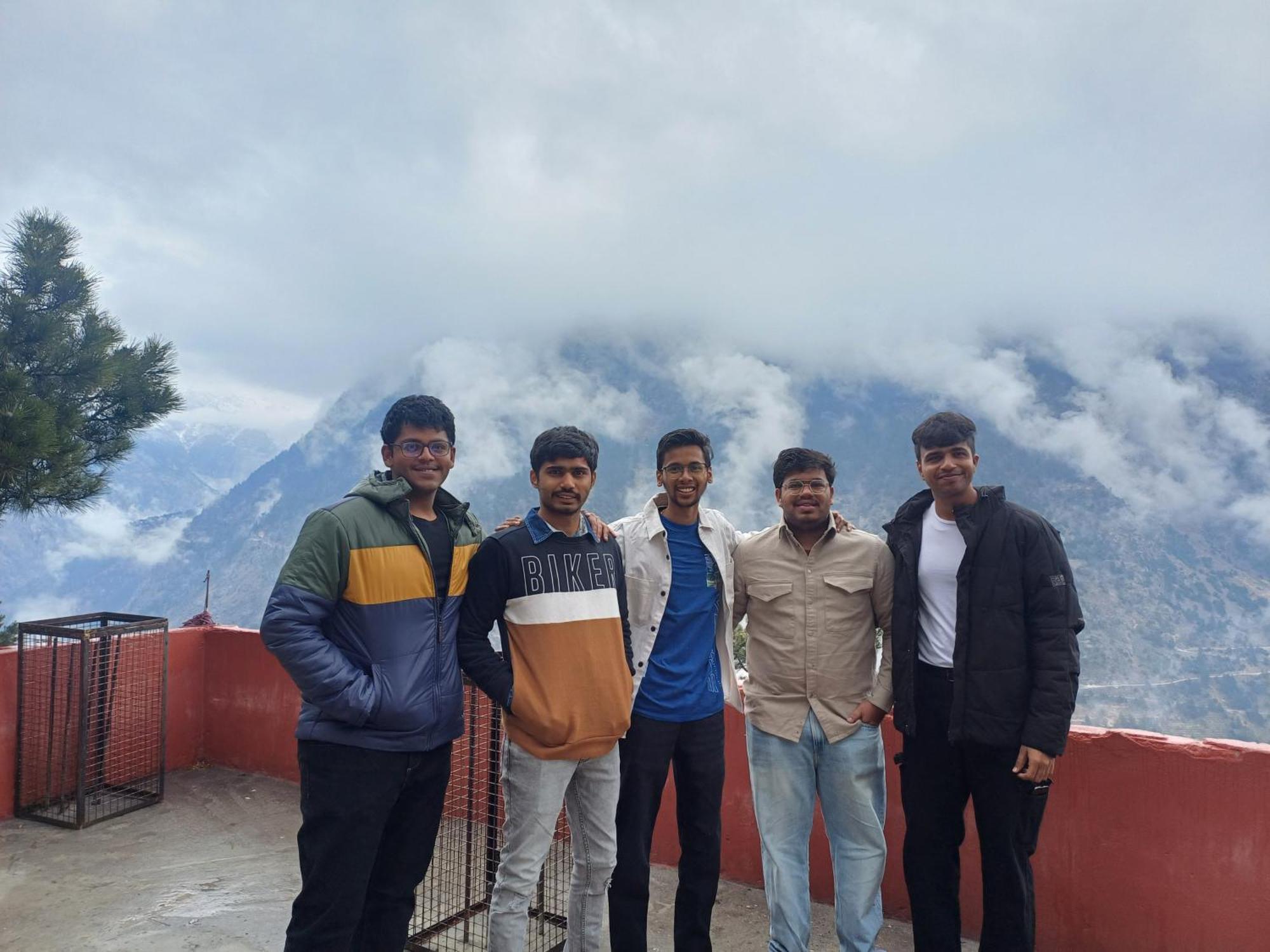 Pine View Retreat Homestay Kalpa Luaran gambar